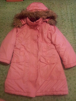 Отдается в дар Удлиненная зимняя куртка на девочку 6-7 лет