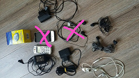 Отдается в дар Зарядки и гарнитуры, моб телефон