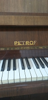Отдается в дар Пианино Petrof