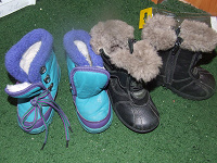 Отдается в дар обувь для ребенка 21,22, 23 размер зима