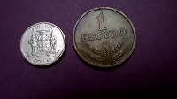 Отдается в дар 2 монеты