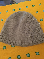 Отдается в дар Зимняя женская шапка