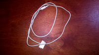 Отдается в дар Шнуры/кабеля USB для iPhone