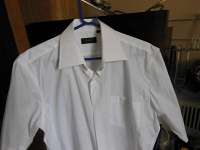 Отдается в дар Белая мужская рубашка