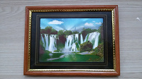 Отдается в дар Фото — картина «Водопад» в рамке.