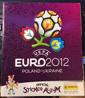 Отдается в дар Альбом Евро 2012 на добивку))