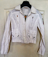 Отдается в дар Котоновая белая курточка, пиджачок