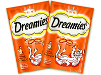 Отдается в дар Лакомство для кошек Dreamies с курицей
