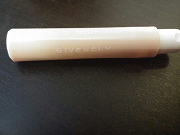 Отдается в дар Пробник духов Givenchy Paris