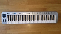 Отдается в дар MIDI-клавиатура Evolution MK-361