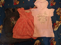 Отдается в дар Девочке, 3 года, платья и футболки