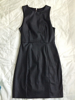 Отдается в дар маленькое черное платье из экокожи 42