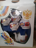 Отдается в дар Сервиз — чашки, чайник, сахарница.