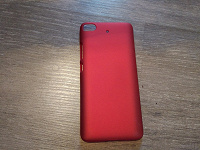 Отдается в дар Чехлы на телефон Xiaomi 5s красный и Xiaomi 5 все остальные