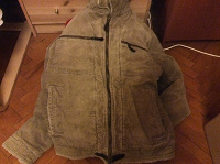 Отдается в дар Куртка вельветовая размер М