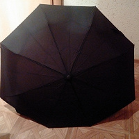 Отдается в дар зонт черный полуавтомат