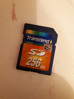 Отдается в дар SD карта памяти 256 мб