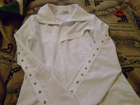 Отдается в дар Блуза белая 44 размер