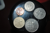 Отдается в дар набор монет Исландии