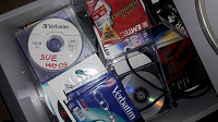 Отдается в дар CD DVD диски, софт