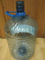 Отдается в дар Бутыли для воды, 19 литров