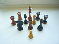Отдается в дар шахматные фигуры