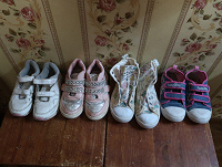 Отдается в дар Обувь для девочки 5-7 лет
