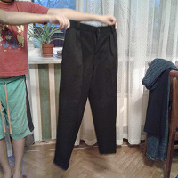 Отдается в дар дарю брюки для мальчика на рост 125-130 см