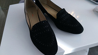 Отдается в дар Замшевые женские туфли «Thomas Münz» 41 размер