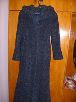 Отдается в дар Темно-синее пальто, размер 44