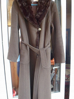 Отдается в дар Демисезонное пальто с кашемиром, 50-52 размер