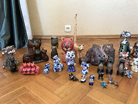 Отдается в дар Коллекция статуэток кошек (около 80 шт.)
