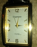 Отдается в дар Женские наручные часы Спутник кварц