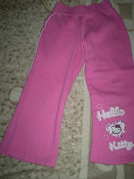 Отдается в дар Спортивные штаны на девочку Hello Kitty