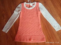 Отдается в дар Осенний модный свитерок 42-44 размер