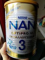 Отдается в дар Детская смесь Nan гипоаллергенный opti pro 3 и Беллакт для кормящей мамы