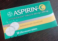 Отдается в дар Аспирин С шипучие таблетки упаковка 10 шт