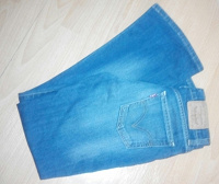 Отдается в дар Джинсы Levis, р. 44 (S)