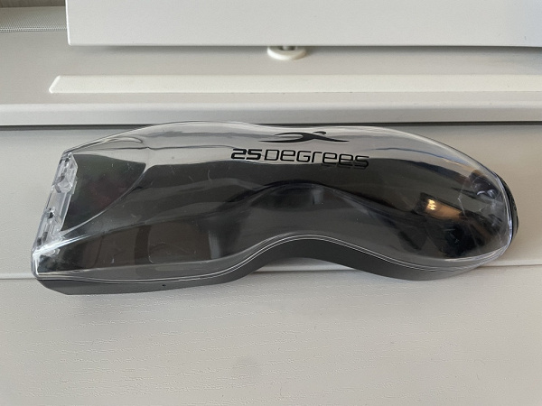 Чехол для плавательных очков в дар (Москва). Дарудар