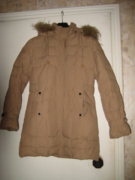 Женская пуховая куртка размер 165/88А