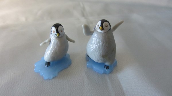 Киндер игрушки пингвины. Киндер Натунс пингвины. Коллекция Киндер пингвины. Киндер игрушки пингвины на льдине. Киндер сюрприз пингвины.