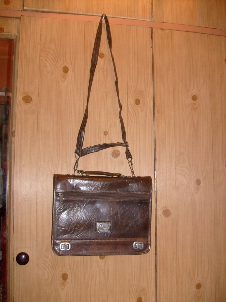 Женская сумка (портфель)