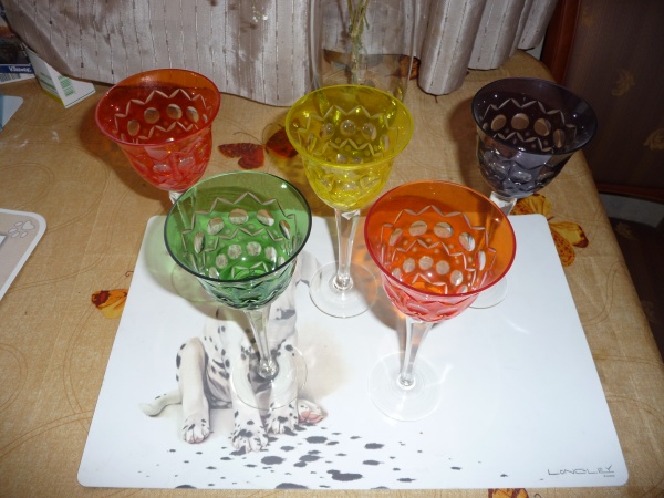Бокалы (5 штук) в дар (Москва). Дарудар