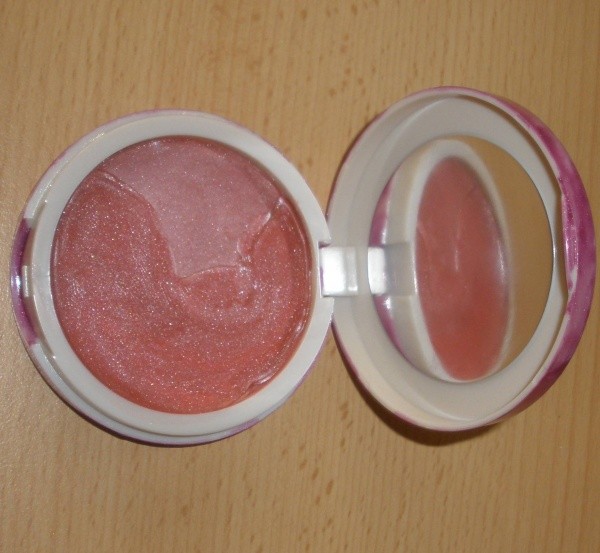 Украшения и косметика ХМ