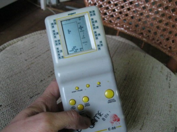 Тетрис (Brick Game e-88)