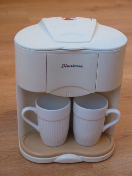 Кофеварка 7105. Кофеварка рожковая Binatone ECM-153. Binatone кофеварка капельная. Кофеварка Binatone cm 205. Капельная кофеварка Binatone l.