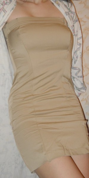 Платье футляр Телесного бежевого цвета 42-44