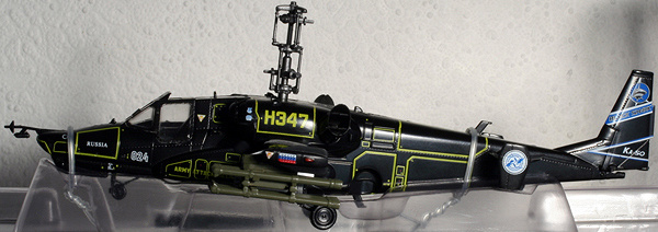 Собранная модель вертолета Ка-50 (Модель «Черной акулы»). Масштаб 1/72