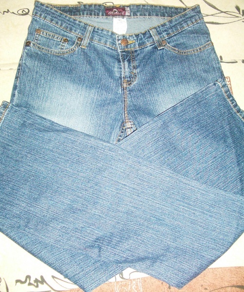 Джинсы Jordache