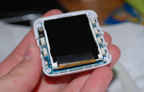 Как разобрать qumo. Клавиатура qumo сobra k30. Как разобрать qumo. Mp3 плеер qumo boxon. Плеер qumo moby 512mb.